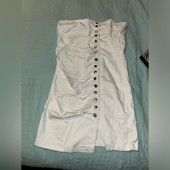 NWT VICI BRONX DENIM STRAPLESS MINI DRESS - WHITE - Picture 13 of 13